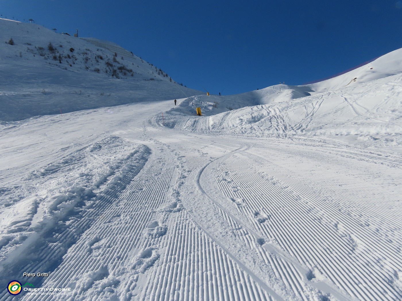 42 Risaliamo al Passo della Croce.JPG